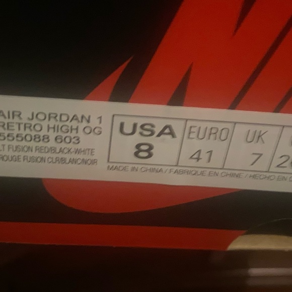 Air Jordan 1 Retro High OG Light Fusion Red🆕 - Picture 7 of 8